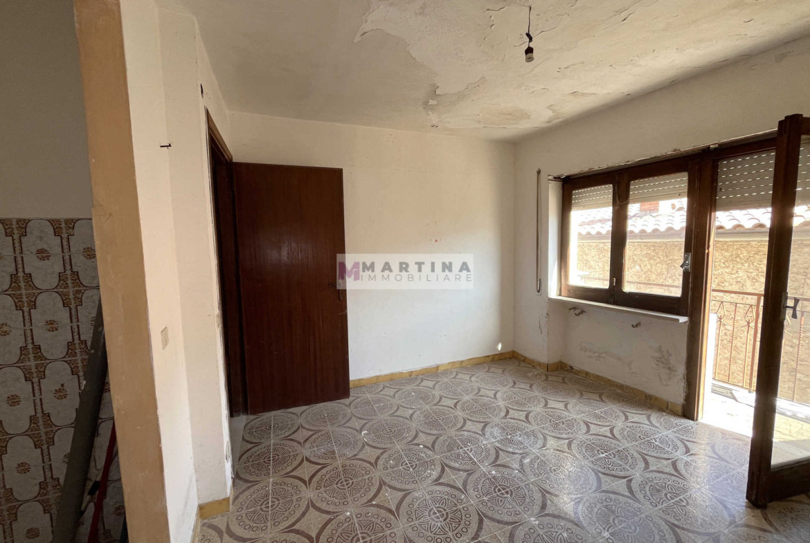 Terracielo con 3 appartamenti, terrazzo e garage