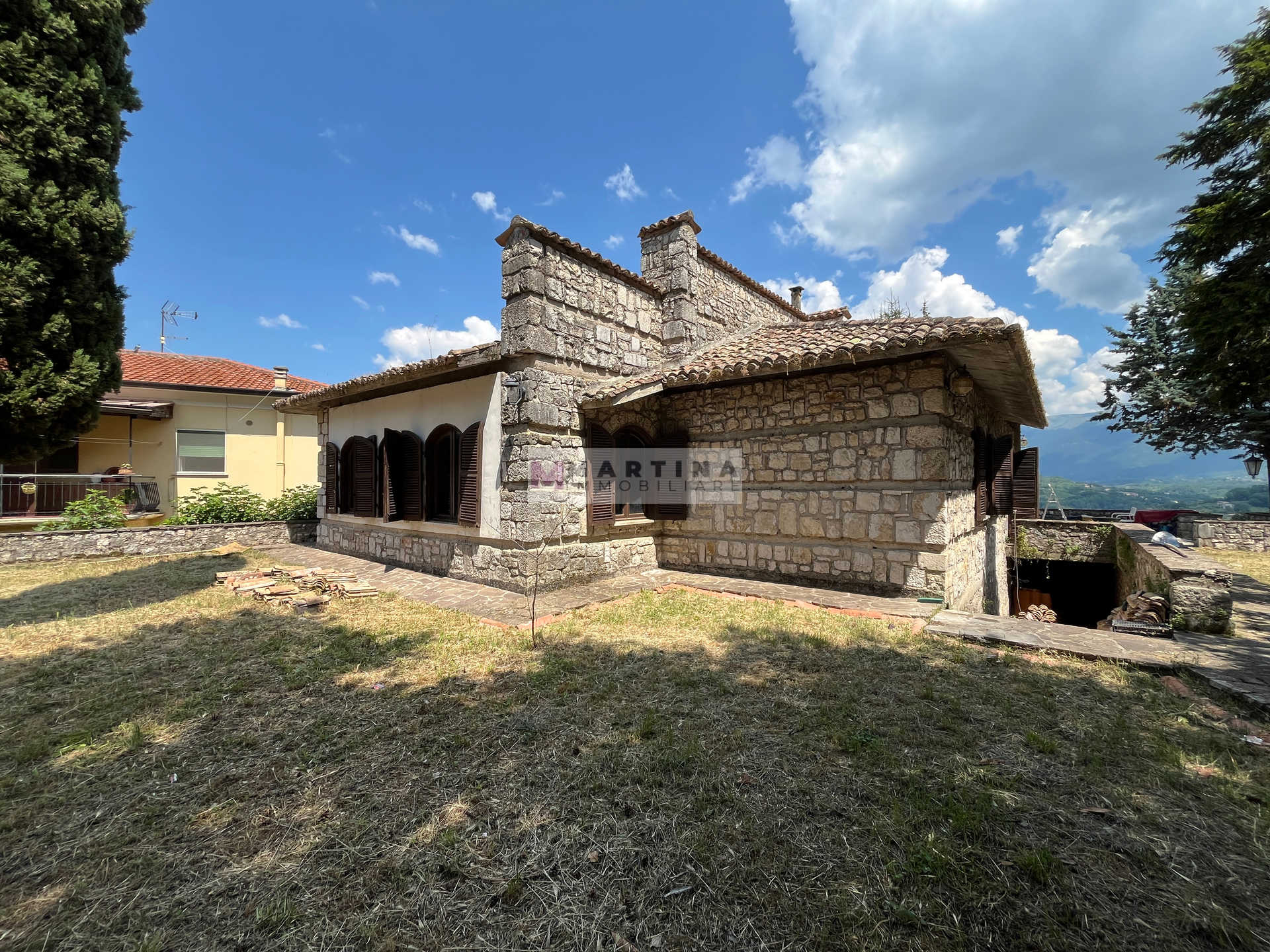 Villa signorile con giardino