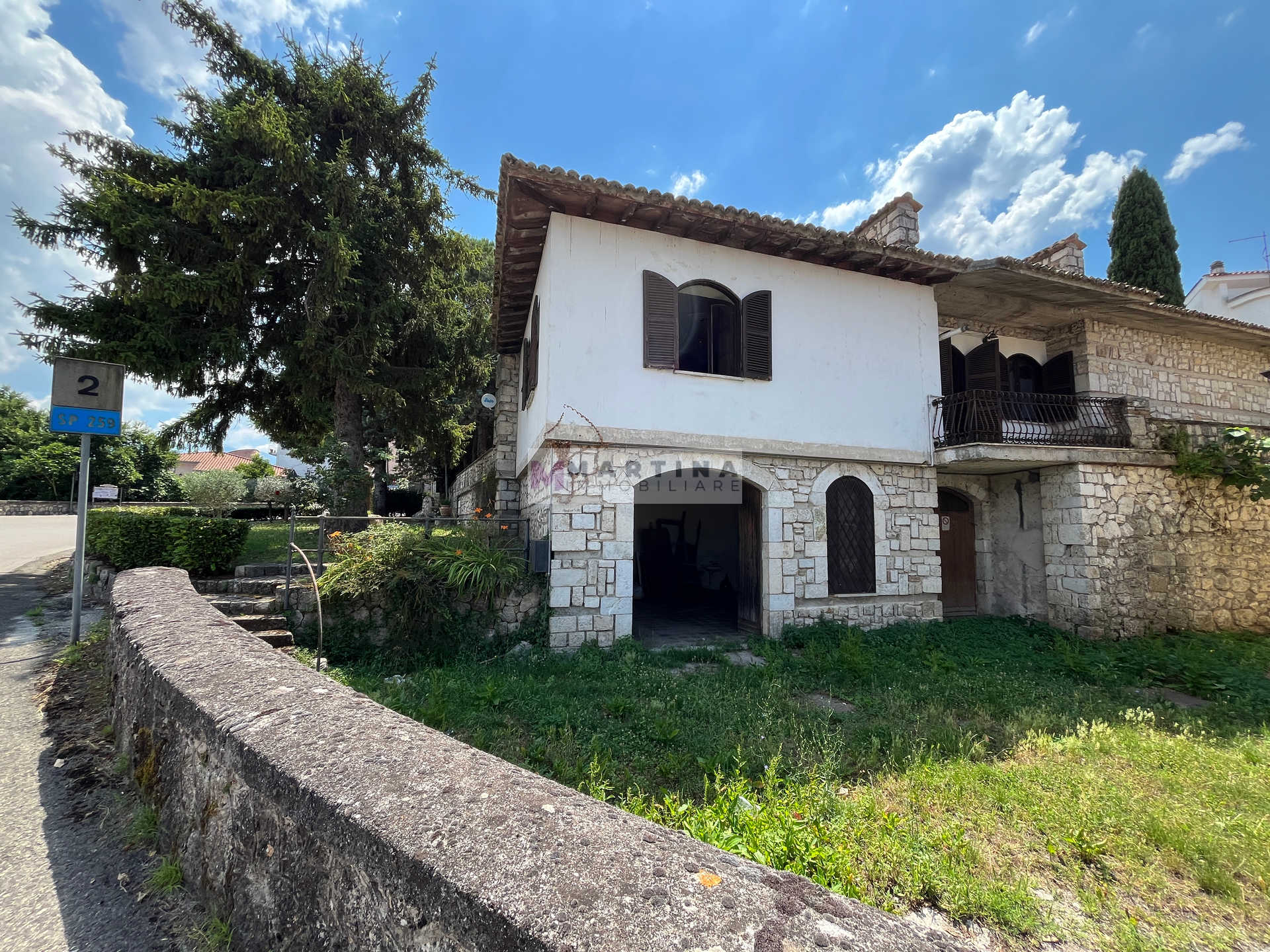 Villa signorile con giardino