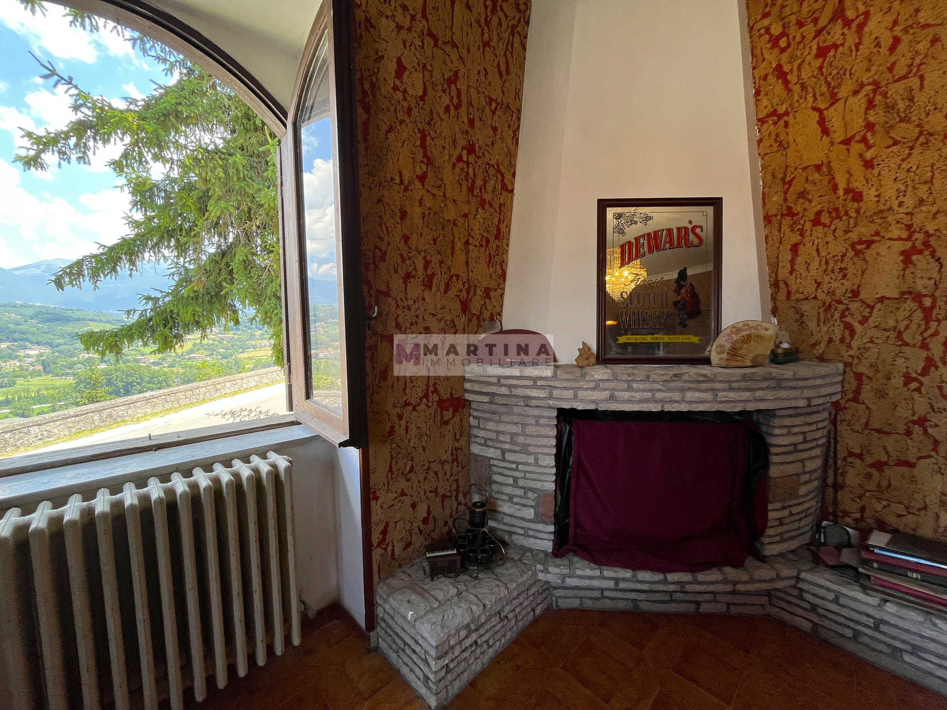 Villa signorile con giardino