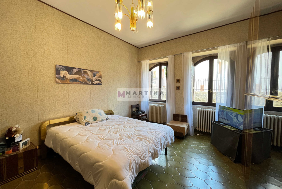 Villa signorile con giardino