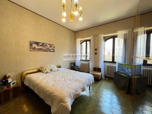 Villa signorile con giardino