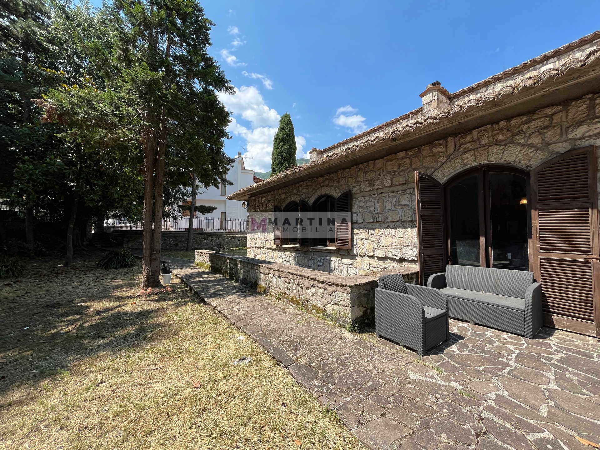 Villa signorile con giardino