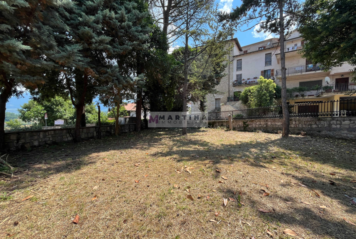Villa signorile con giardino