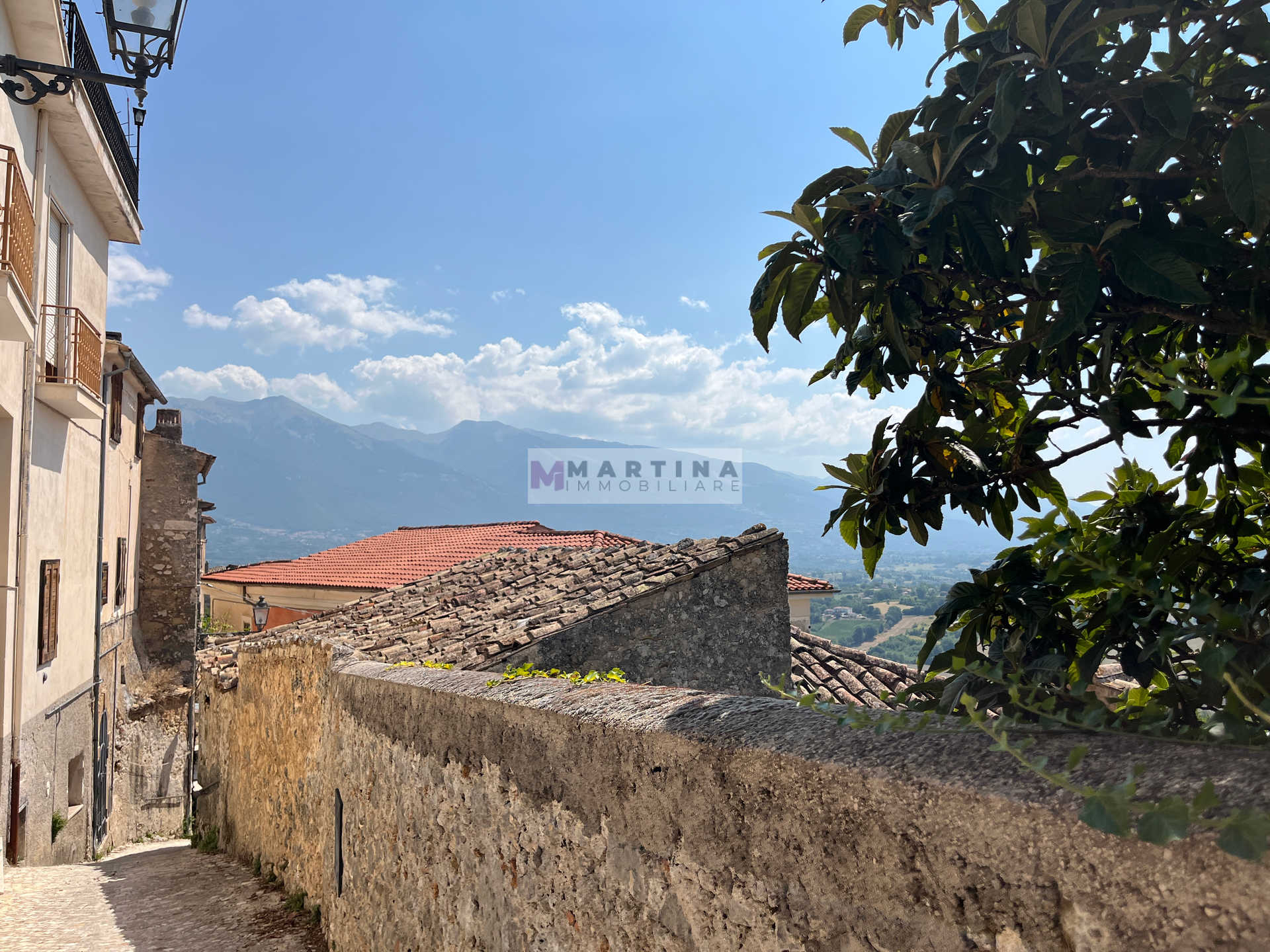 Terracielo da ristrutturare nel centro storico