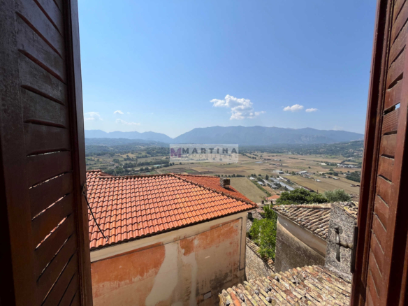 Terracielo da ristrutturare nel centro storico