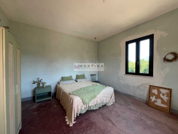 Splendido casale indipendente con terreno