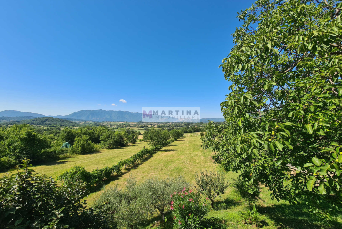 Casale con terreno