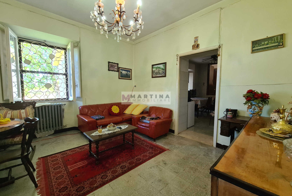 Casale con terreno