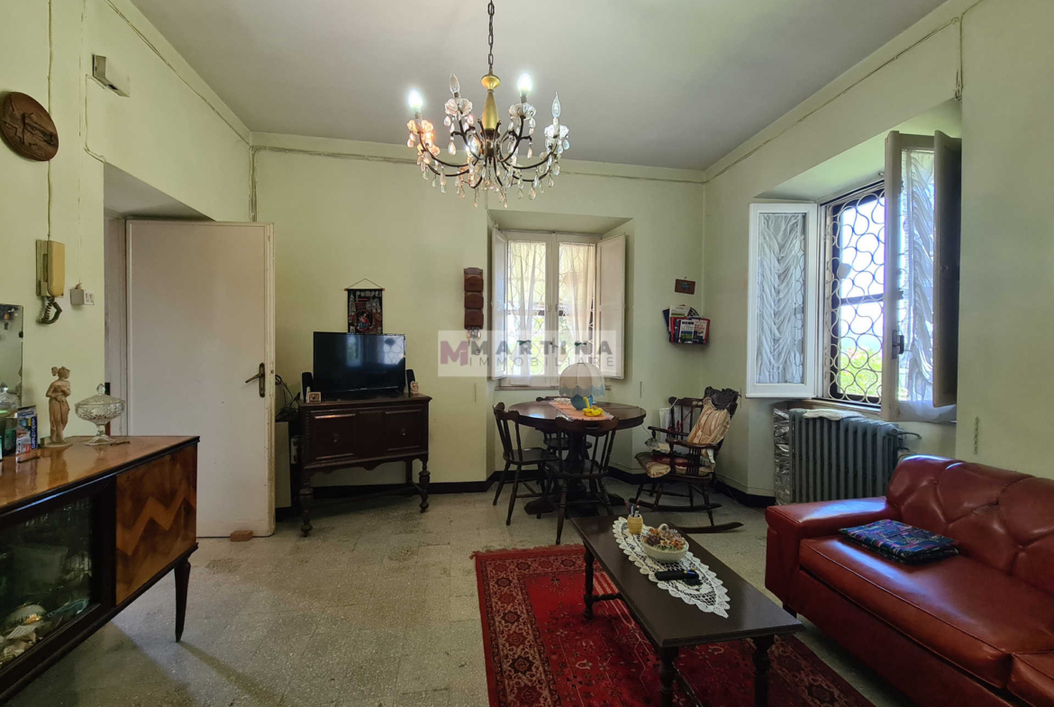 Casale con terreno
