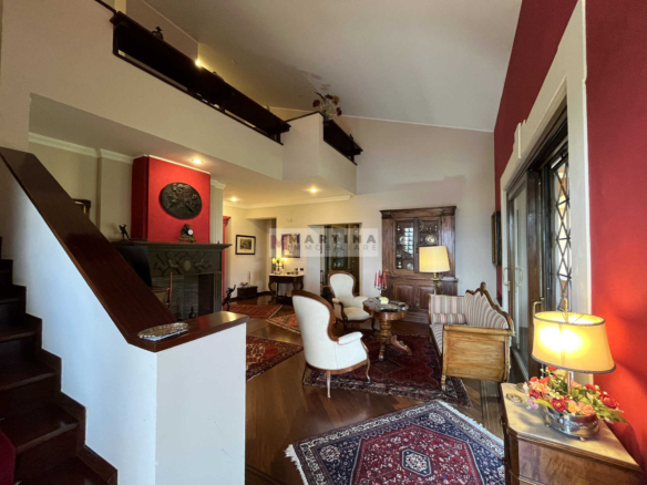 Prestigious villa