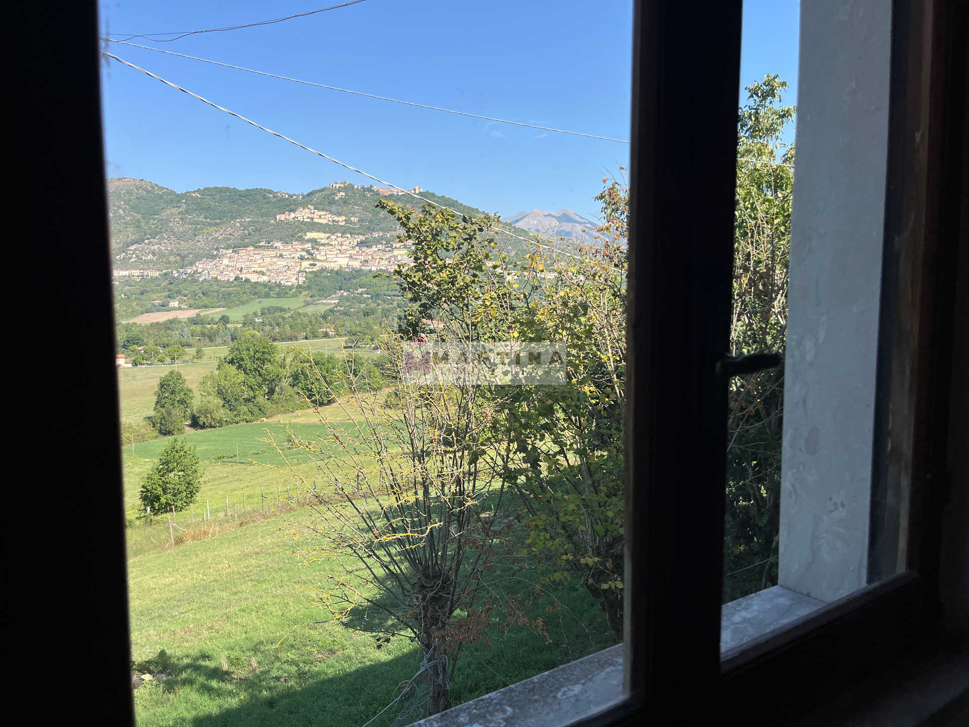 Casa indipendente con terreno