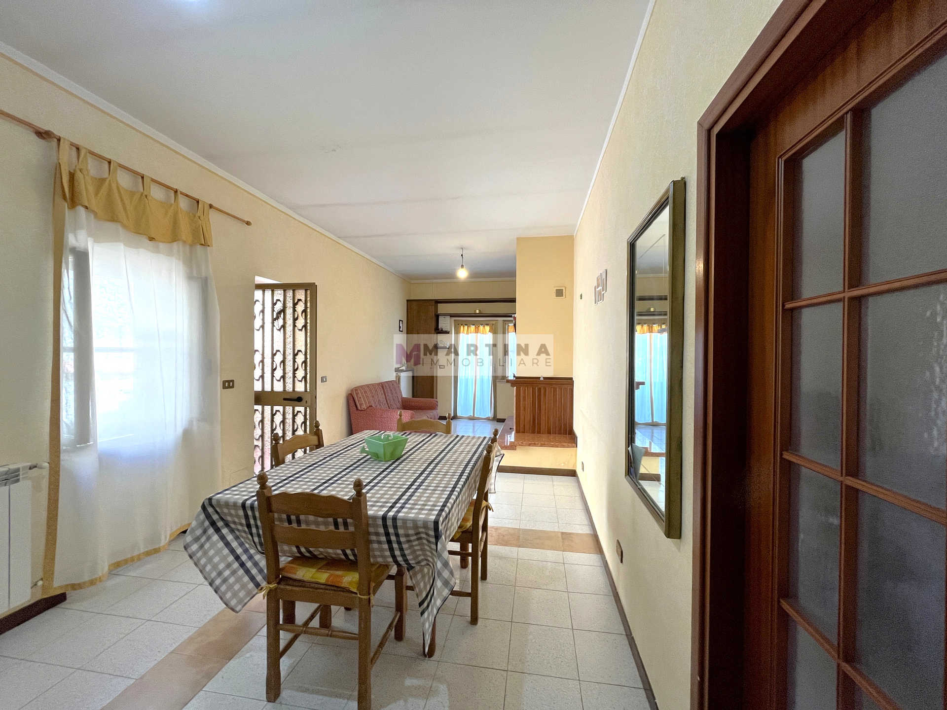 Apartment with courtyard