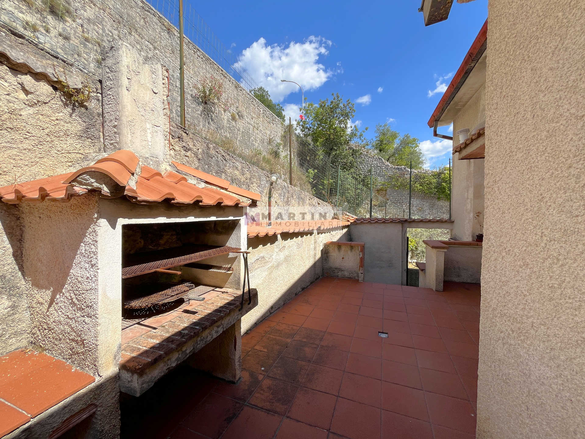 Apartment with courtyard