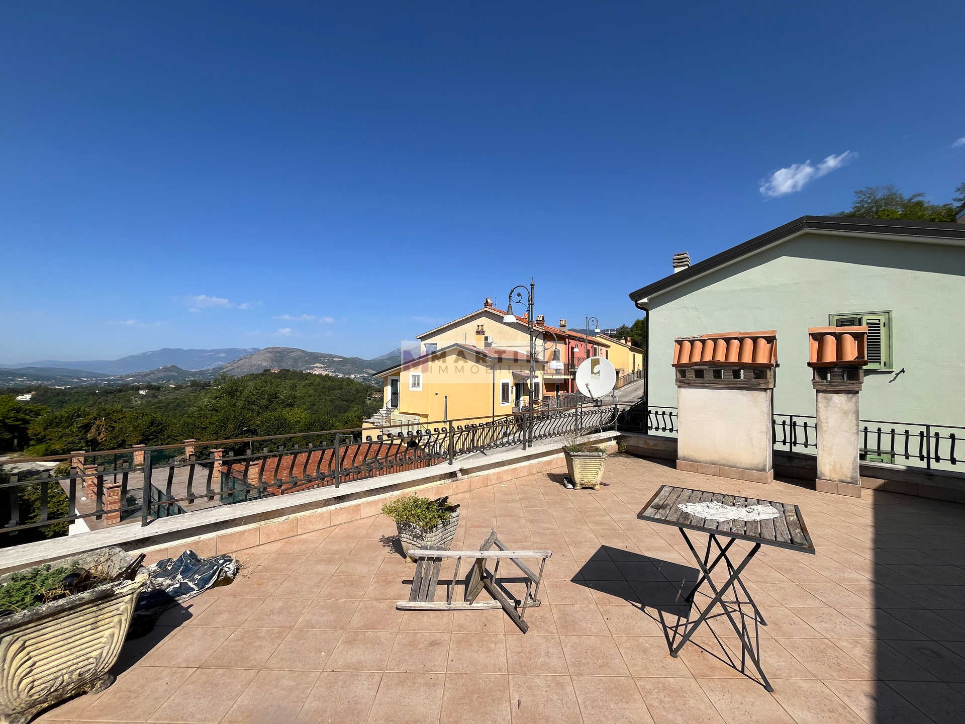 Terracielo centrale con terrazza