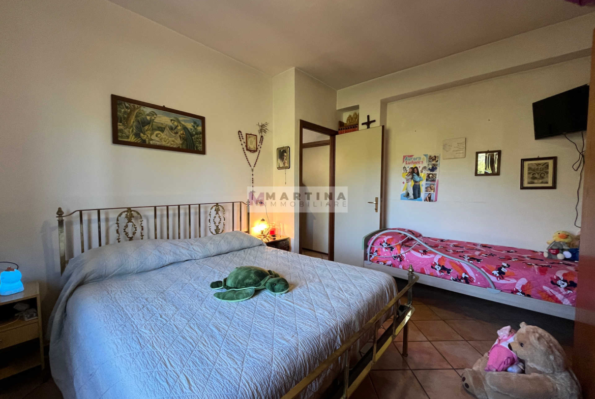 Casa indipendente con giardino