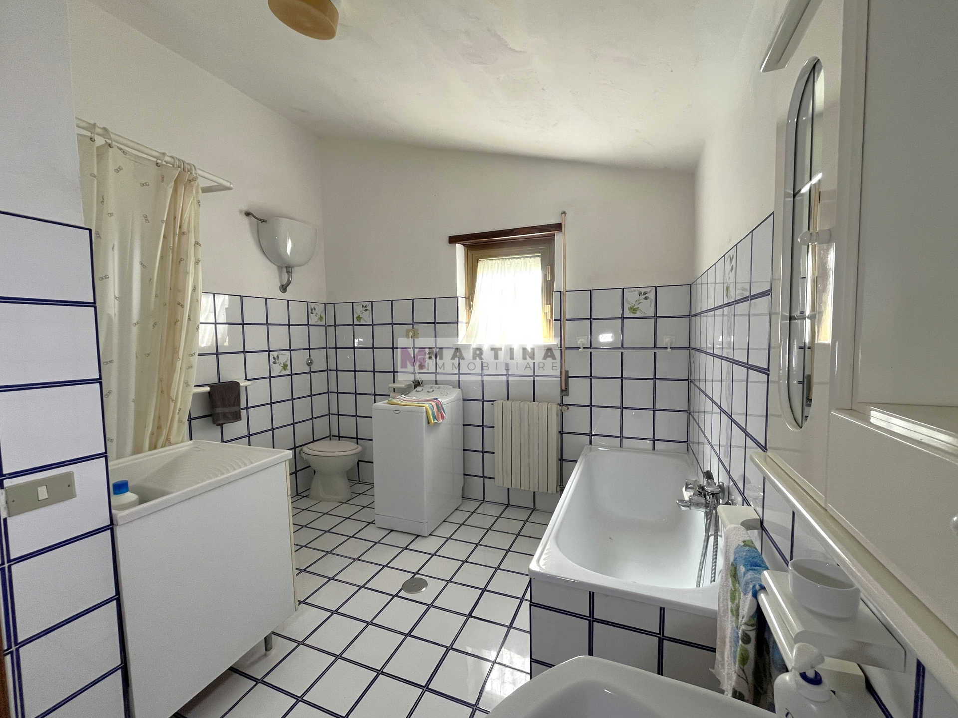 Casa indipendente con terreno
