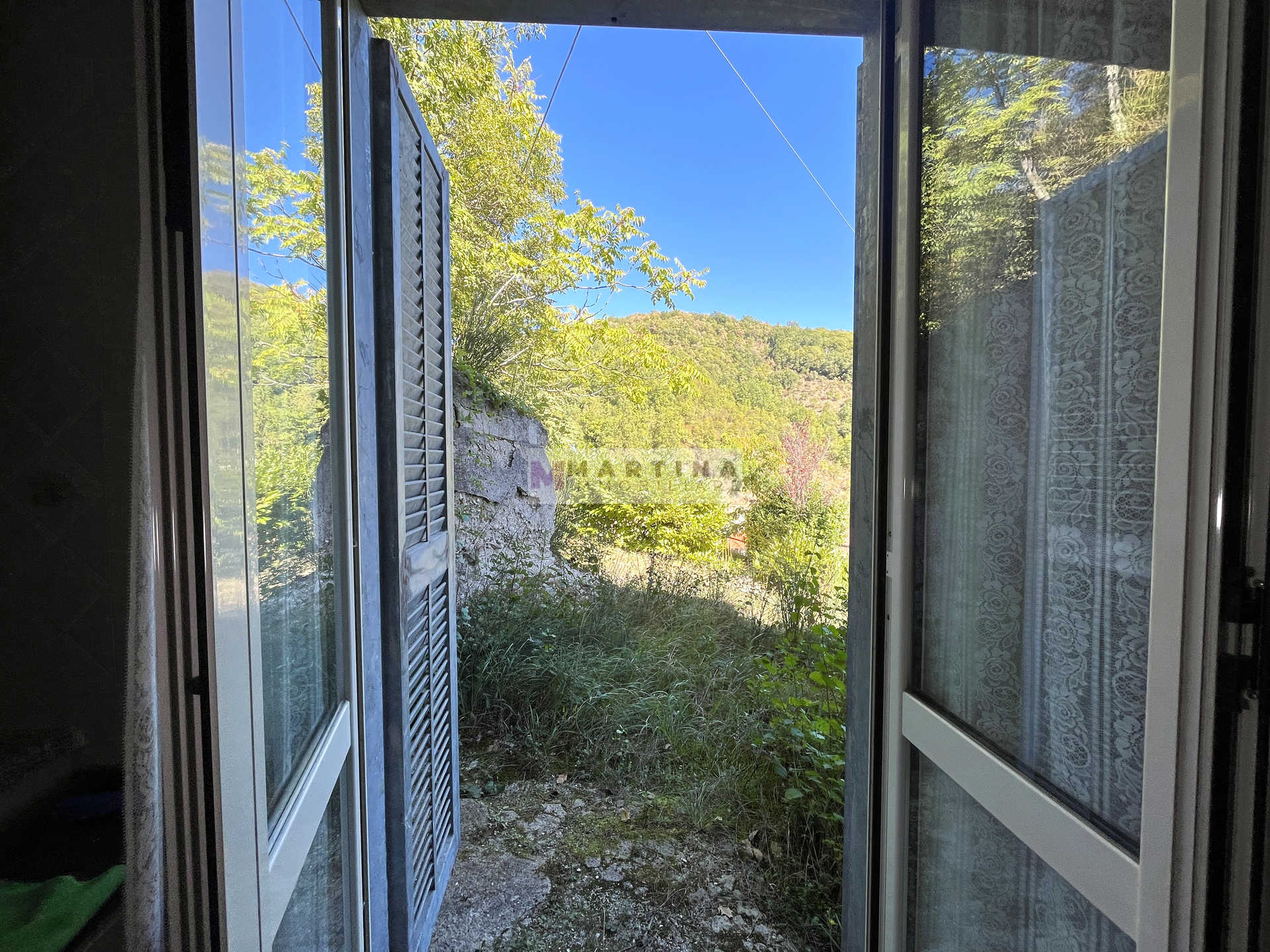Casa indipendente con terreno