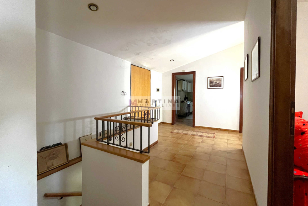 Casa indipendente con terreno