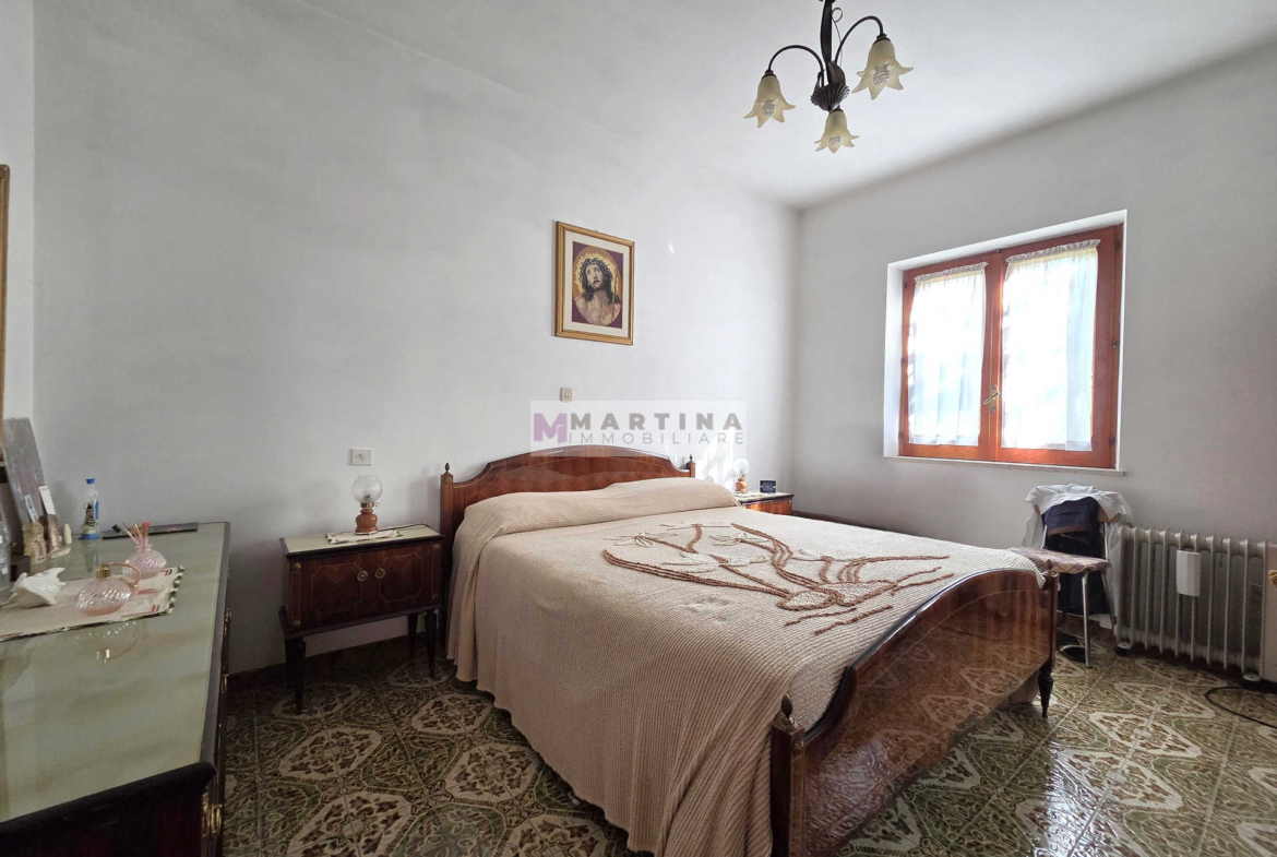 Casa indipendente con terreno