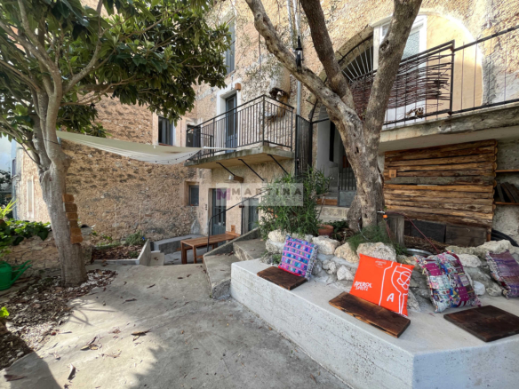Incantevole Dimora con zone living esterne