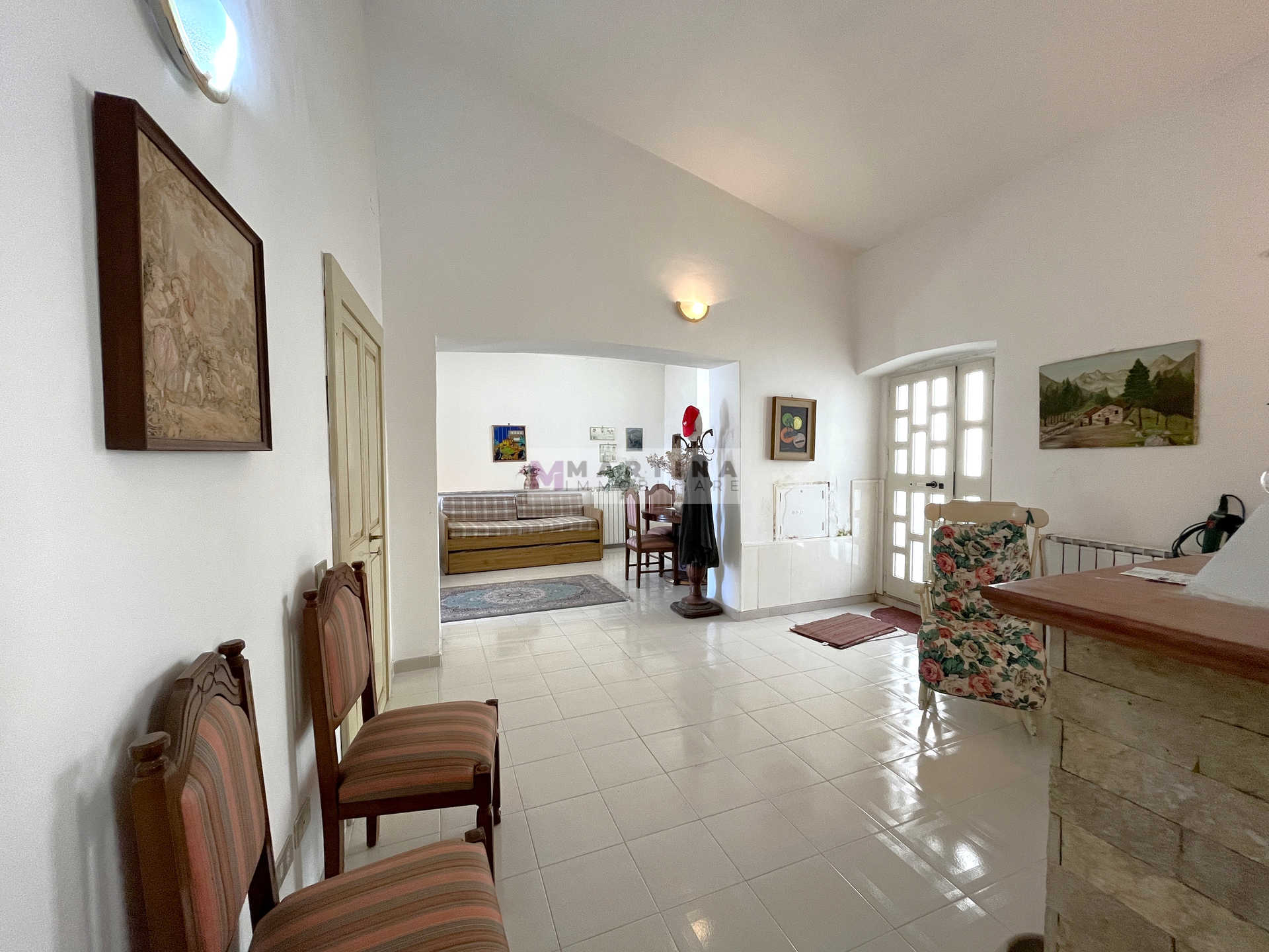 Large apartment with cellars