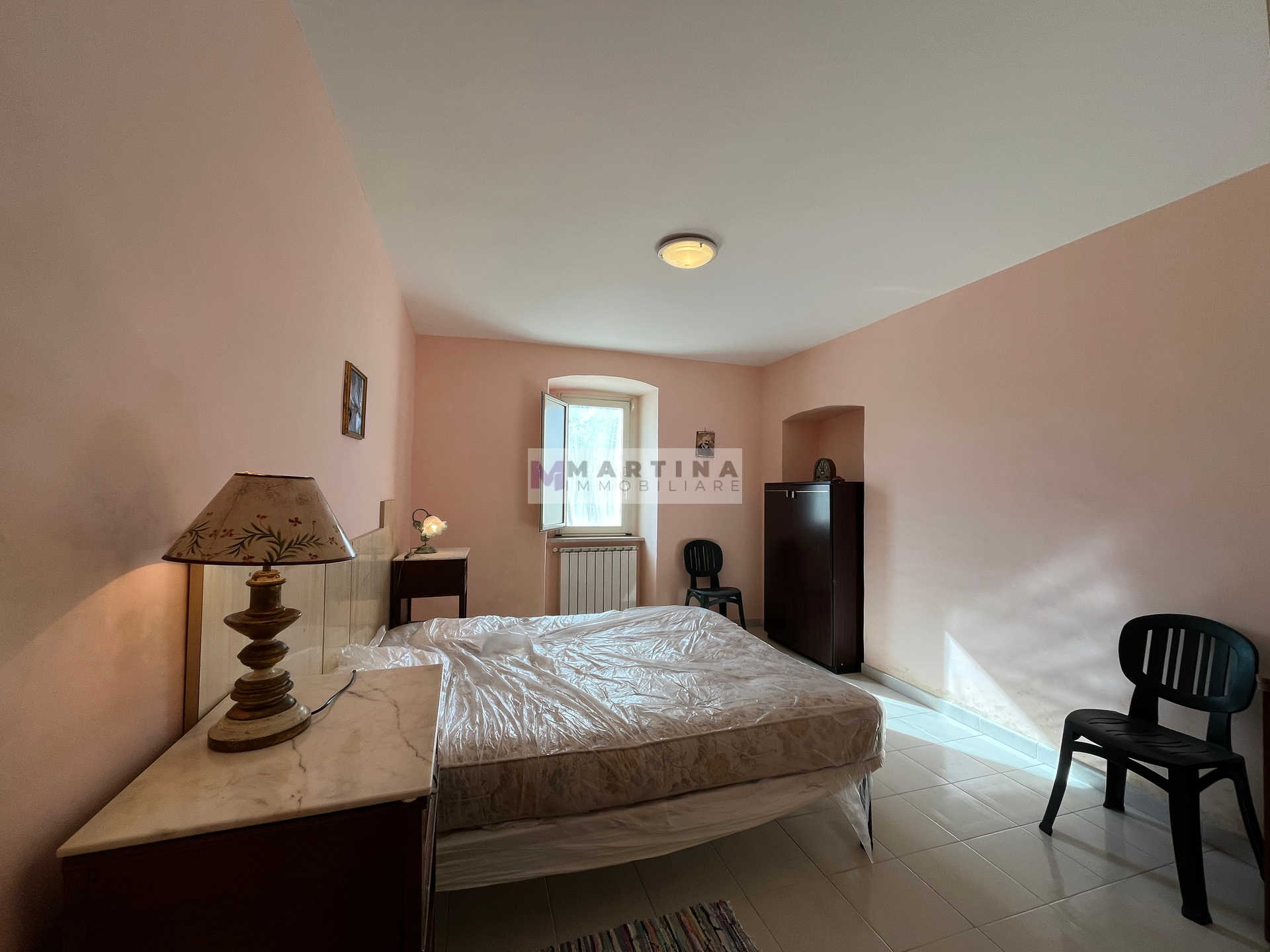 Large apartment with cellars