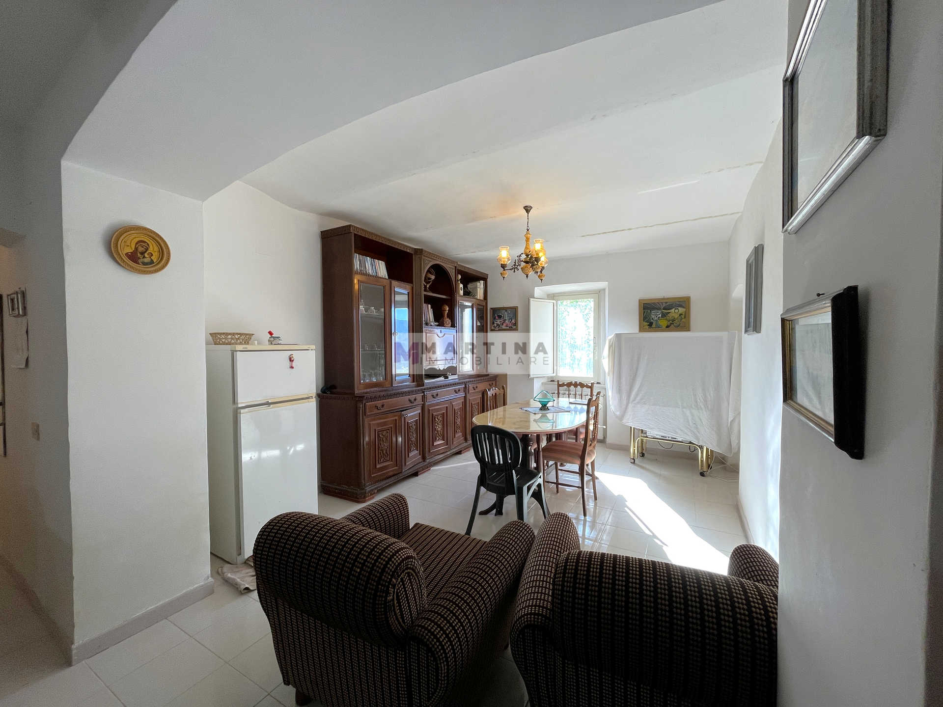 Large apartment with cellars