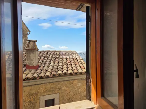 Terrace with panoramic balcony